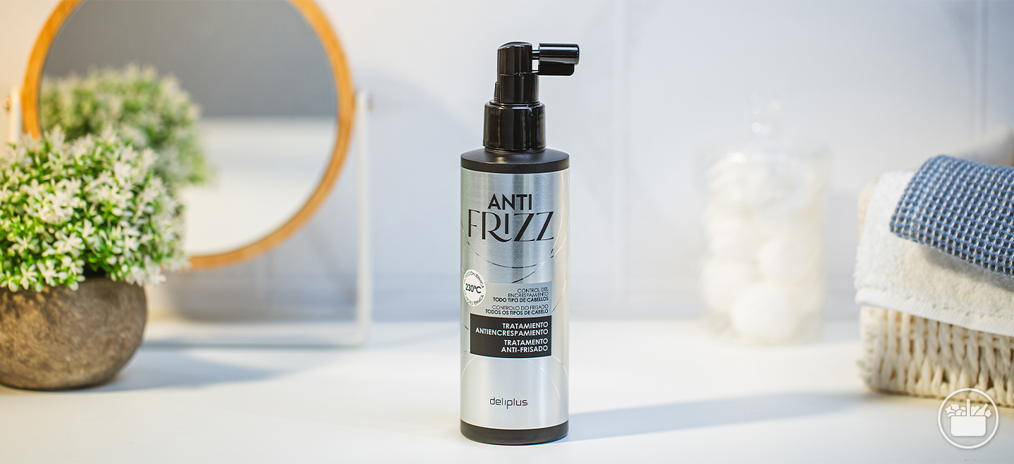 Apresentamos-lhe Anti Frizz, o tratamento capilar anti-frisado, adequado para todos os tipos de cabelo.
